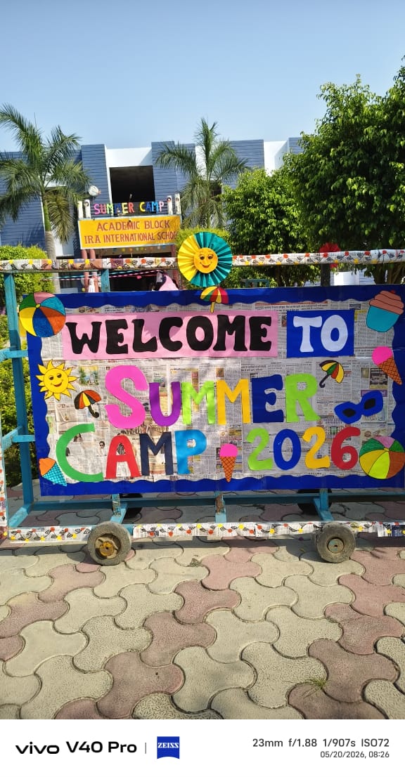 Campus Moment 05